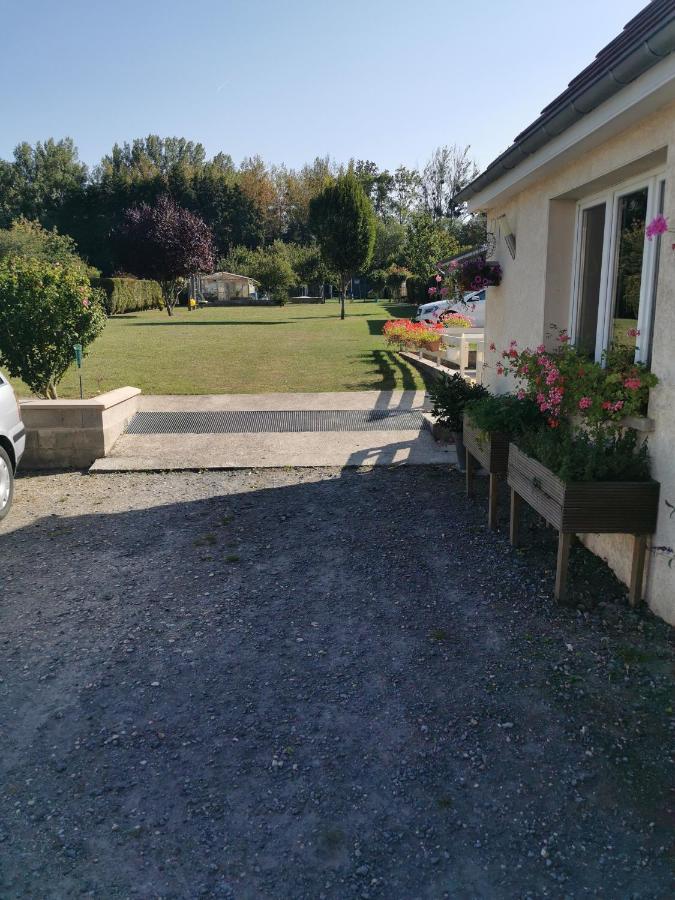 Bienvenue Chez Moi A Concevreux Bed and Breakfast Εξωτερικό φωτογραφία